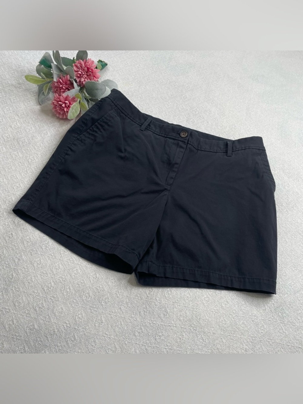Talbots Black Classic Chino Shorts ~ 
Size 12 P~‎ Summer Casual